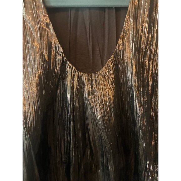 Tuckernuck Hyacinth House Dorinda Plisse Midi Dress Bronze - Picture 6 of 7